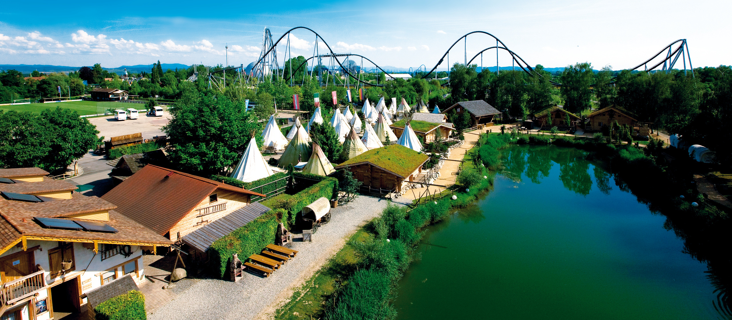 Camp_REsort_01 Camp_REsort_01