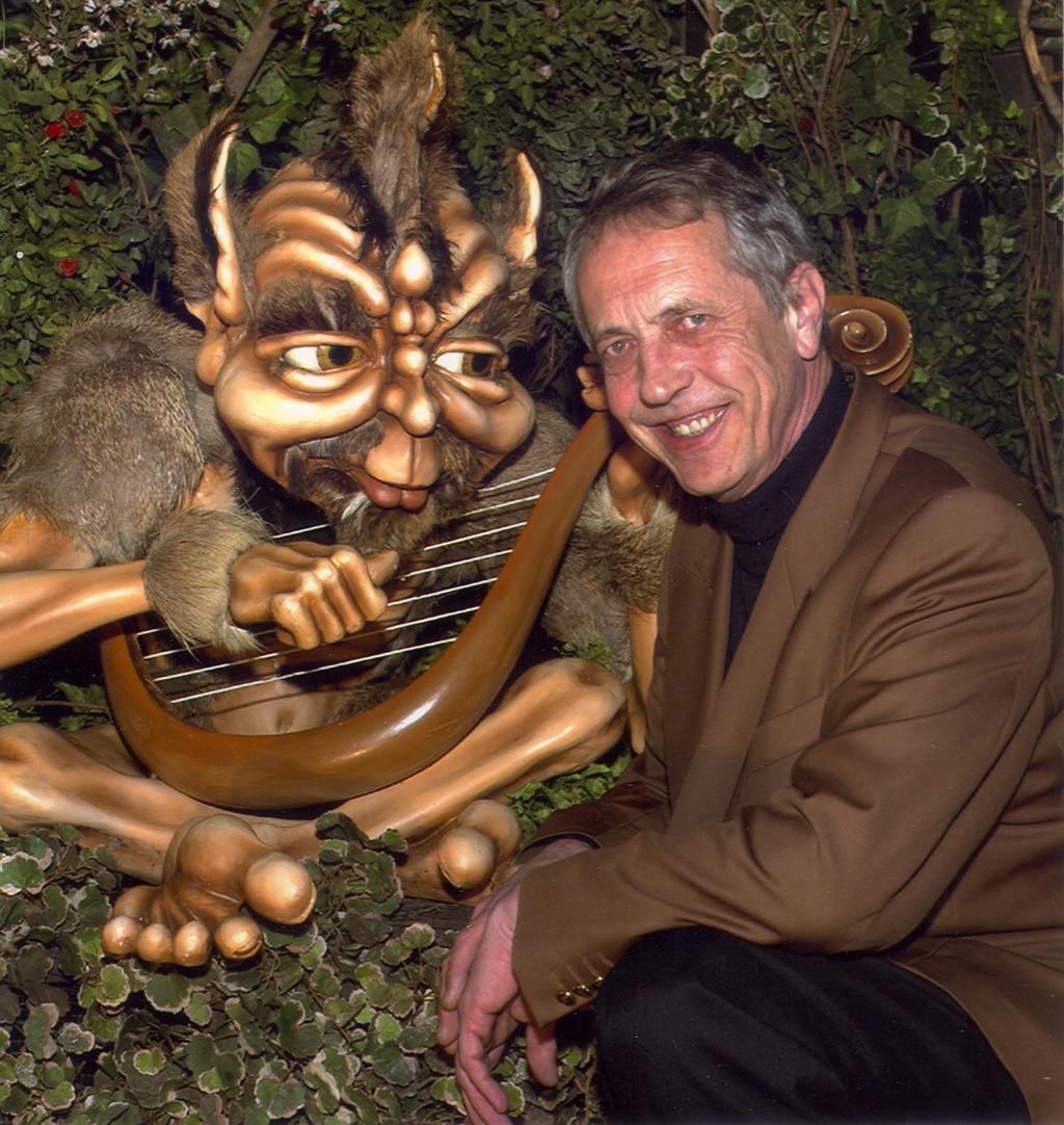Ton van de Ven bij een Faun in Droomvlucht Ton van de Ven bij een Faun in Droomvlucht
