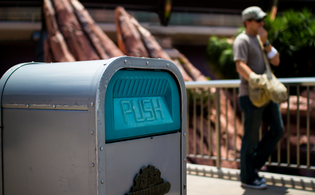 PushTalkingTrashCan PushTalkingTrashCan