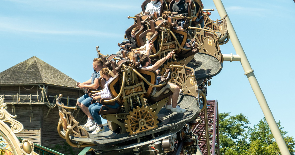 the_ride_to_happiness_by_tomorrowland_attractie the_ride_to_happiness_by_tomorrowland_attractie